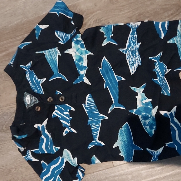 ☀️ 3/$20 NWT pants shorts and shirt 3T - Picture 4 of 4